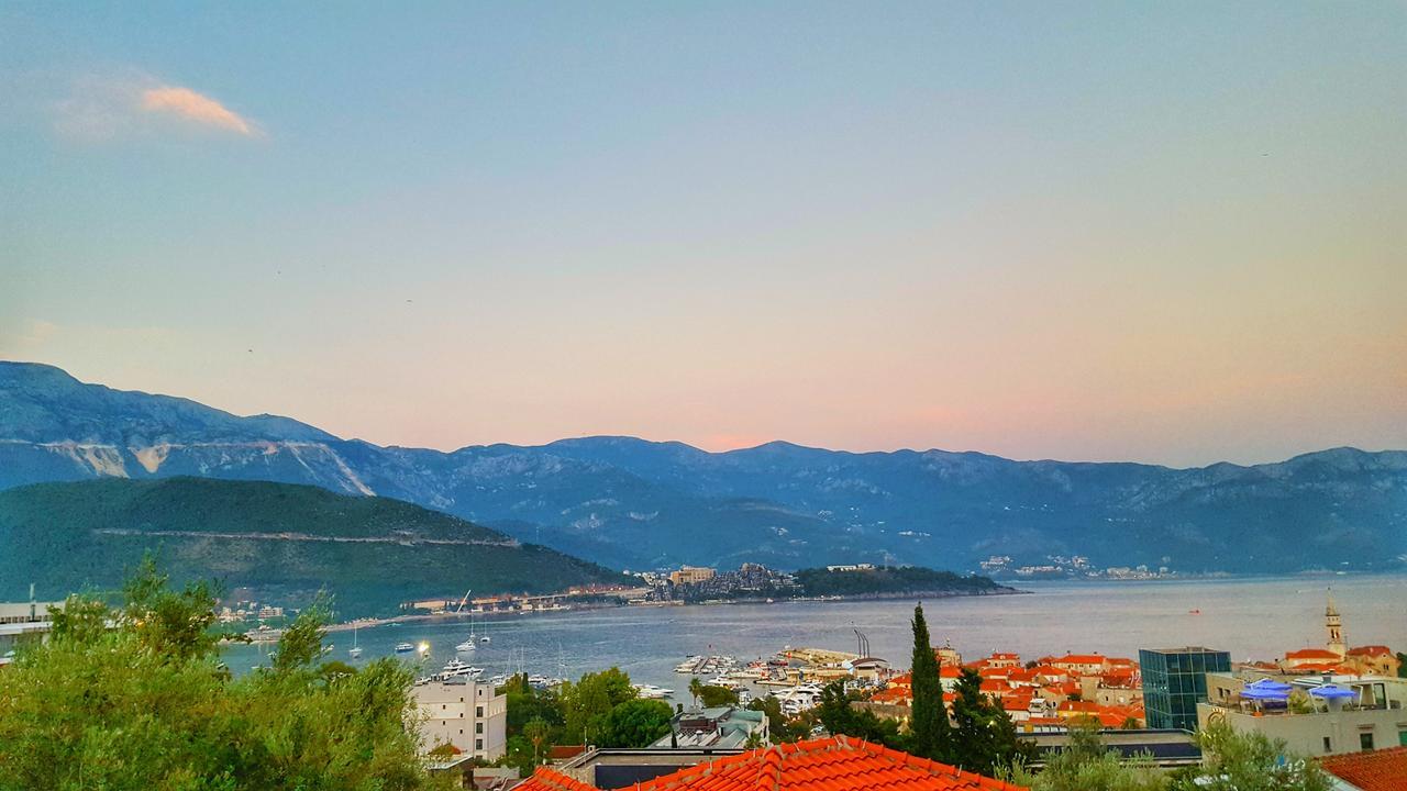 Apartman Sa Pogledom Na More 4 Budva Exterior foto