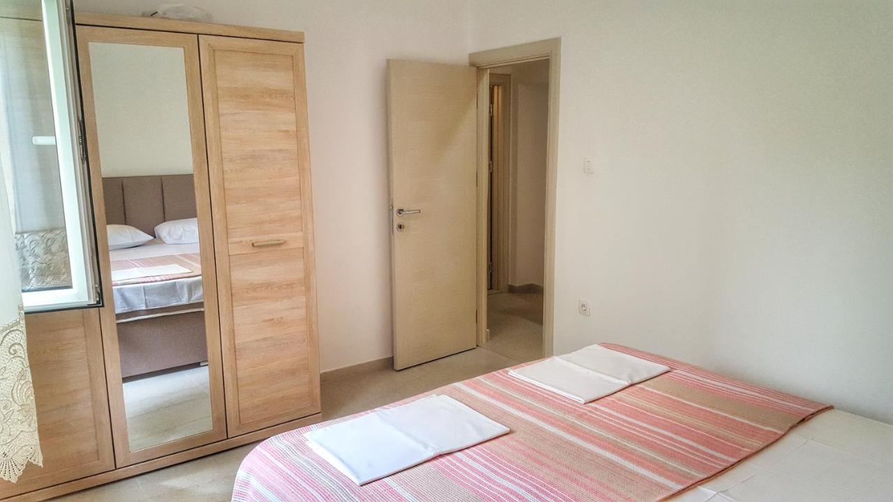 Apartman Sa Pogledom Na More 4 Budva Exterior foto
